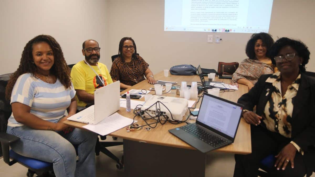 Cofen avança na criação de política nacional contra o racismo e a discriminação na Enfermagem